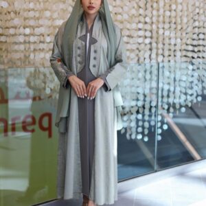 عباية نَفَس الورد